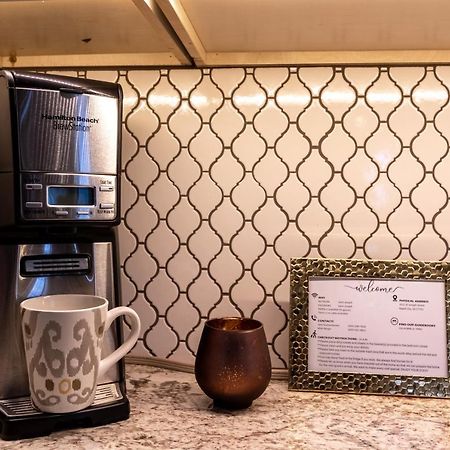 Luxury Home W/ Private Patio Mins Away From Dt Rc 래피드시티 외부 사진