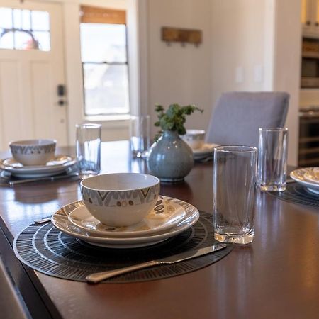 Luxury Home W/ Private Patio Mins Away From Dt Rc 래피드시티 외부 사진